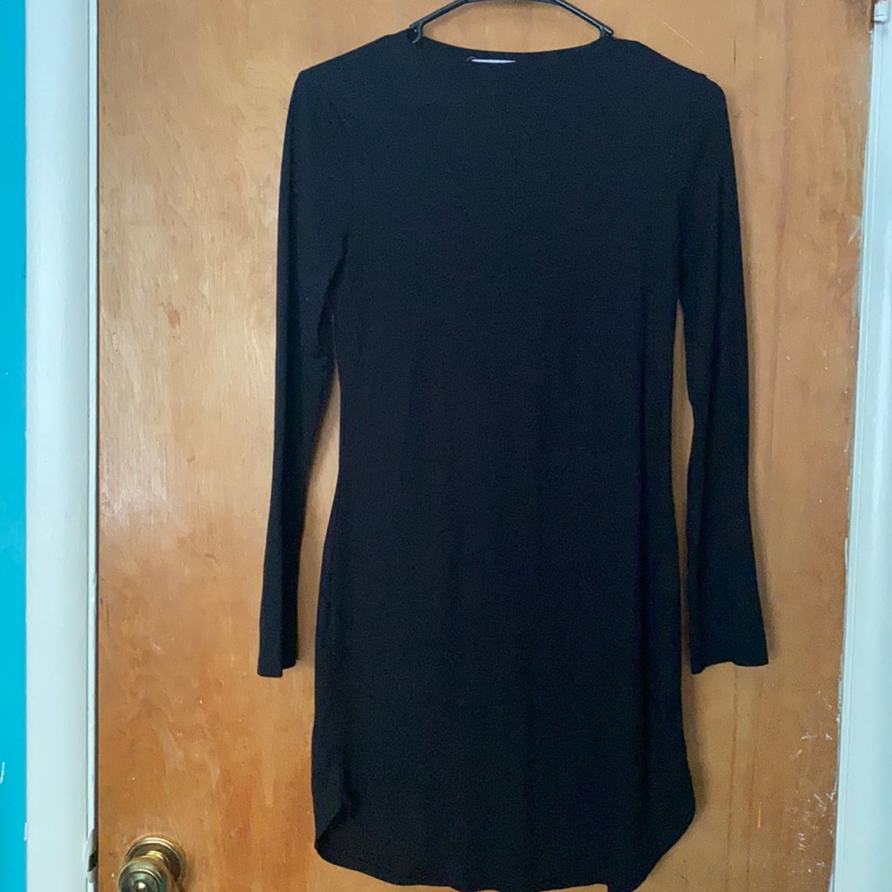 Long Sleeve Black Dress